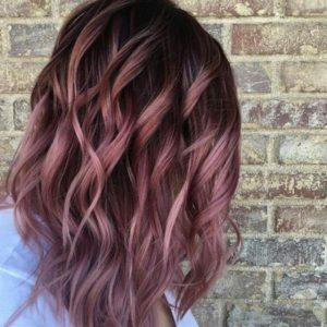 the Auburn-Redwood Wavy Ombre technique for your burgundy hair with highlights